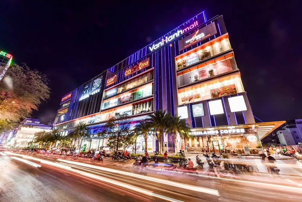TRUNG TÂM THƯƠNG MẠI VẠN HẠNH